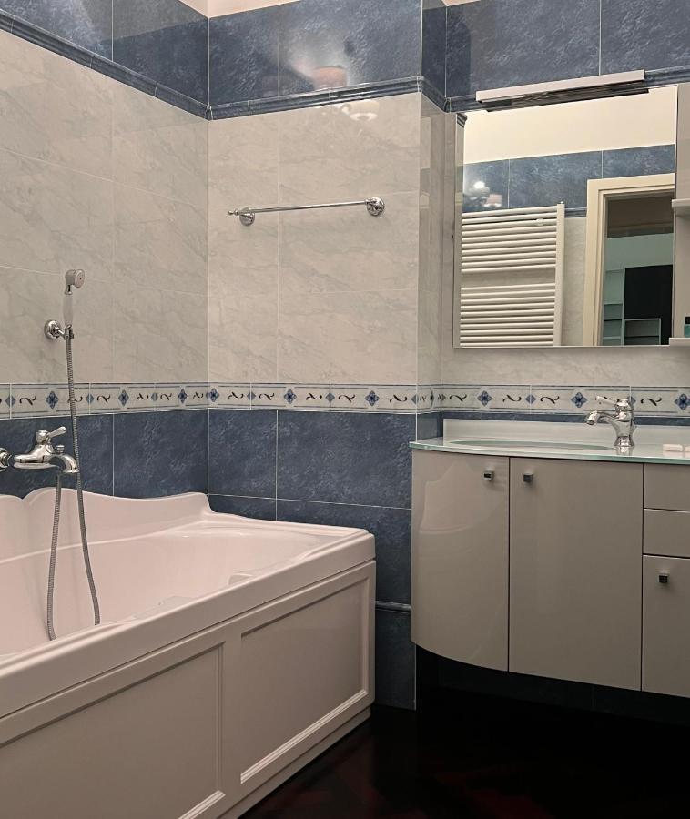 Piazza Maggiore Luxury Apartment Bolonya Dış mekan fotoğraf